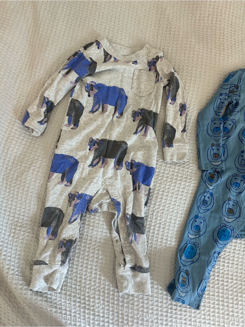 Tea Collection Bear Rompers 18-24 mo - Picture 2 of 7